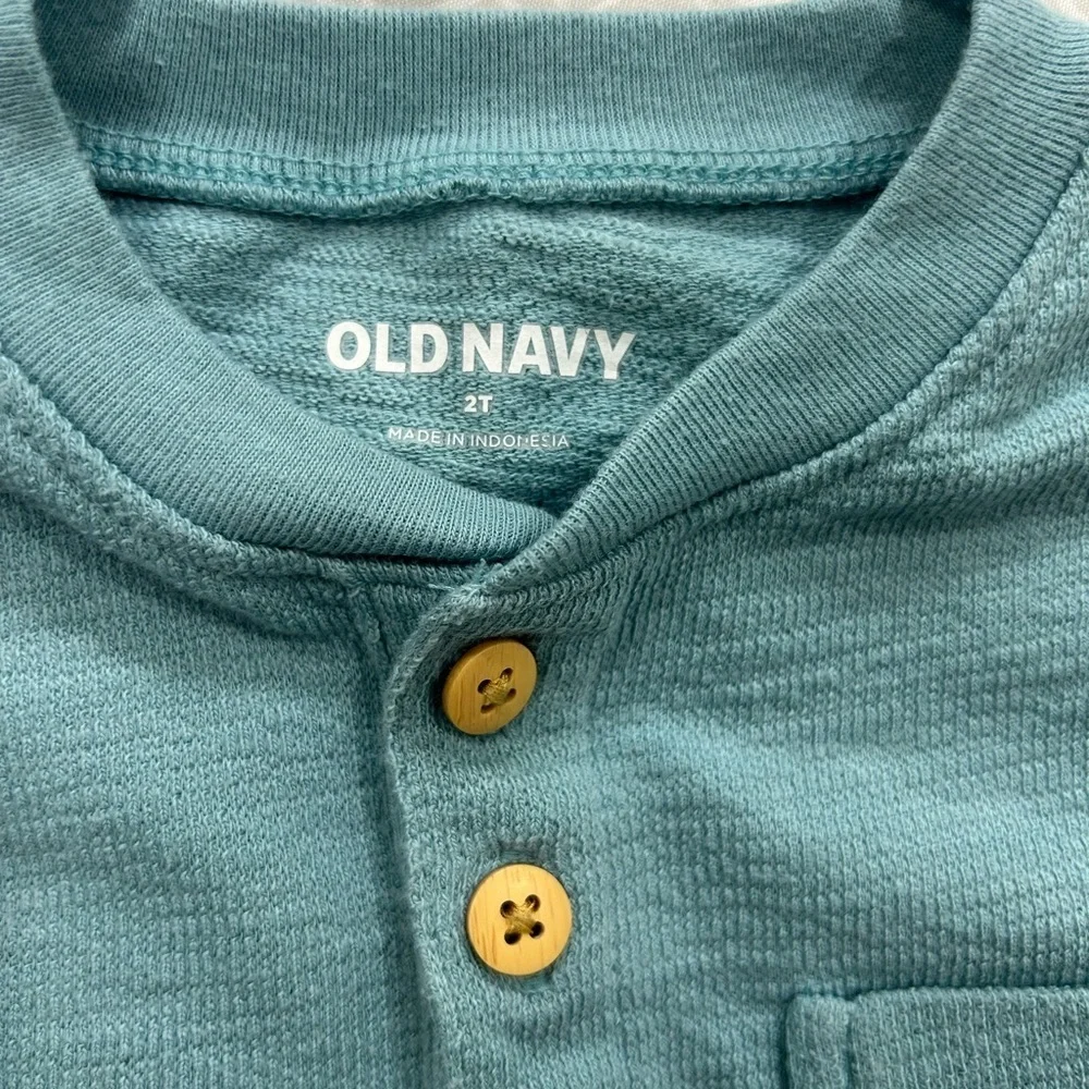 Old Navy 2T 3-Button Up Tee